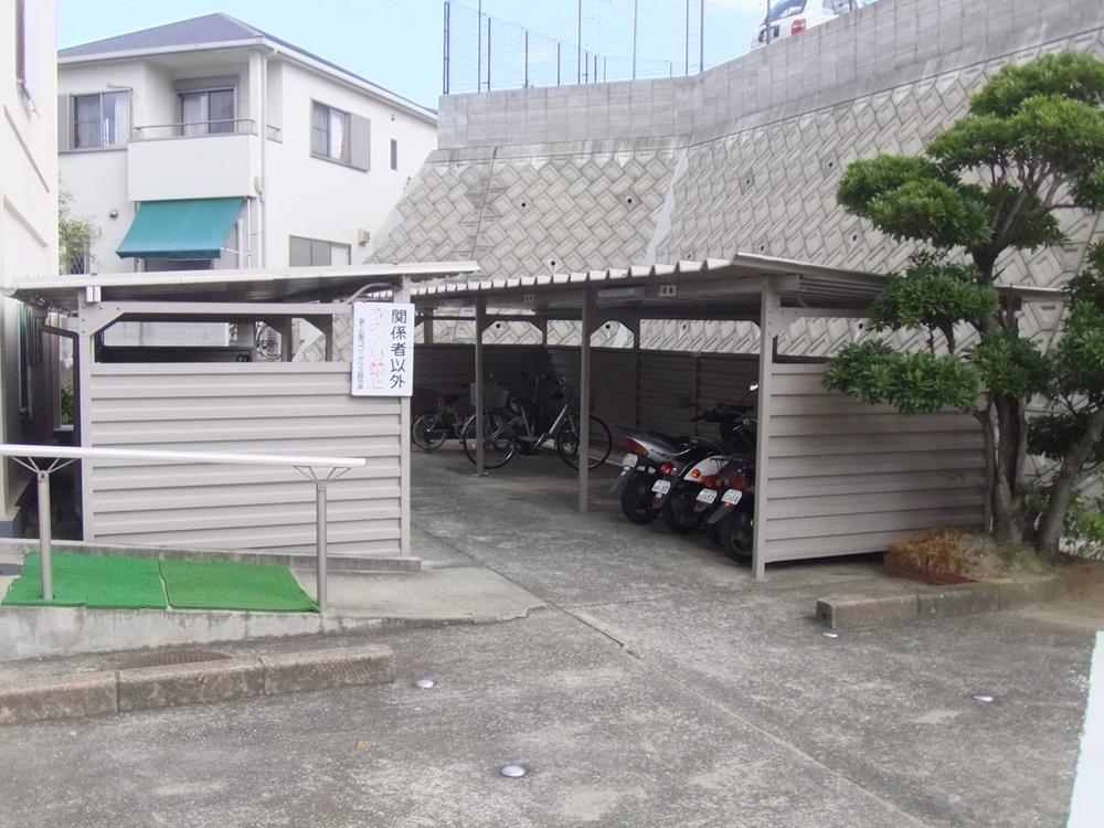 Other common areas. Bicycle-parking space ・ Bike shelter