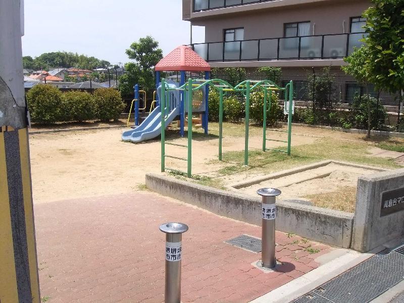 Other. It is providing park in the apartment site.
