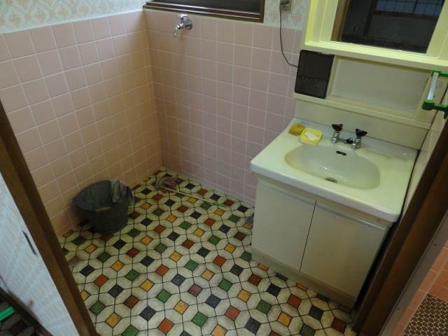 Washroom. Washroom (wash basin ・ Indoor laundry)