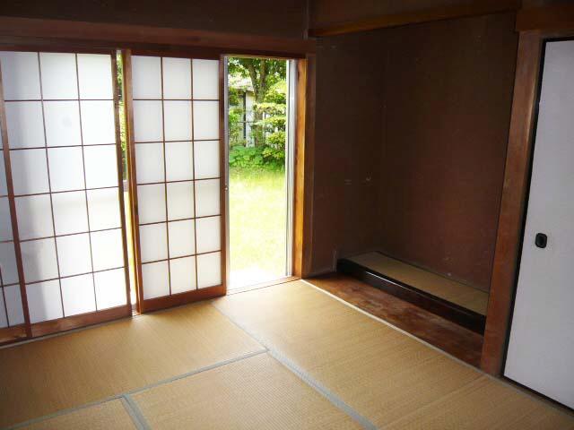 Living and room. First floor Japanese-style room