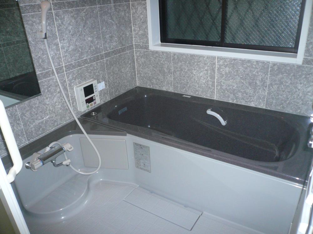 Bathroom. This bath can relax comfortably