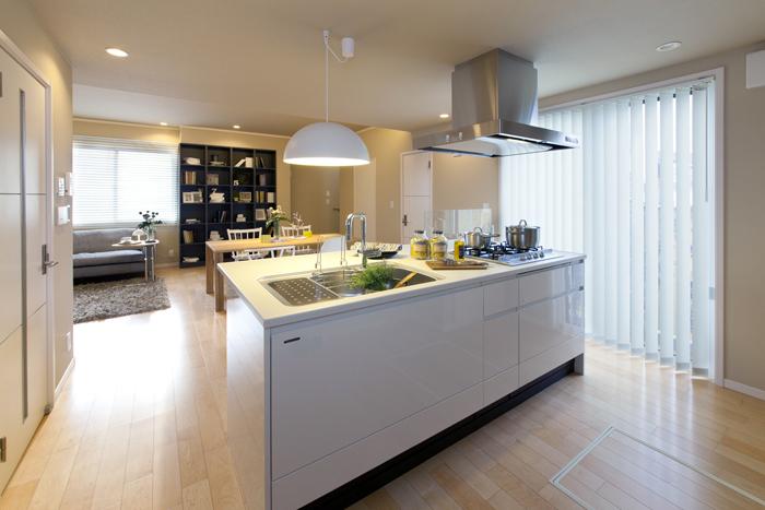 Same specifications photo (kitchen). Pleasant sense of openness and, Natural light full of you can join type of kitchen island.