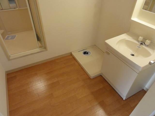 Washroom. Washroom (wash basin ・ Indoor laundry)