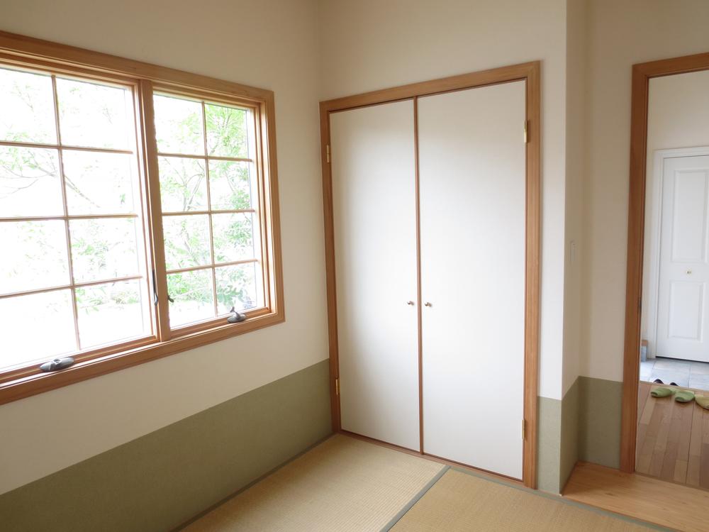 Receipt. It is housed a lot sun enters the window of the Japanese-style room ☆