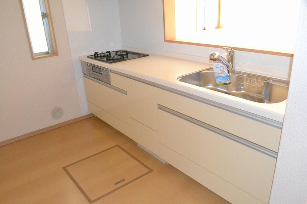 Kitchen. Local 2013 November Shooting