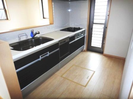 Same specifications photo (kitchen). ( Building) same specification