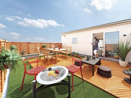 The third floor of the spacious garden. Summer arrange elegant play space at a pool for children (model house)