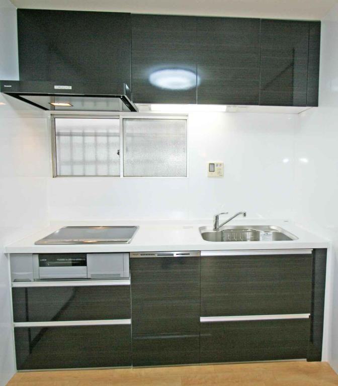 Kitchen. This is a system kitchen of new