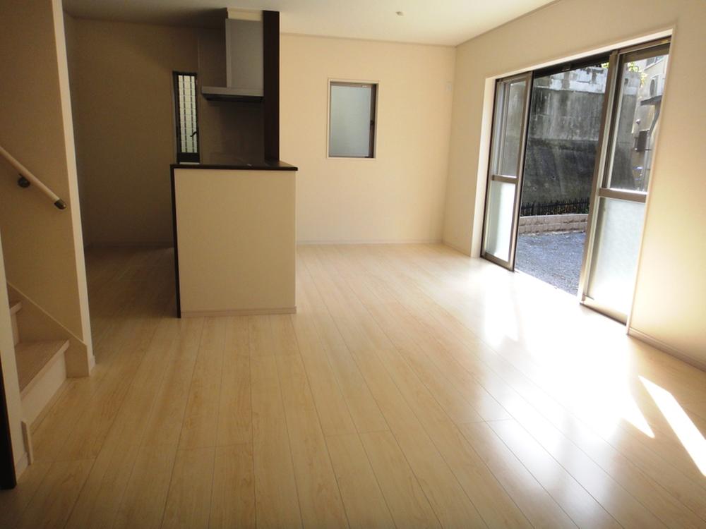 Living. Indoor (September 2013) Shooting