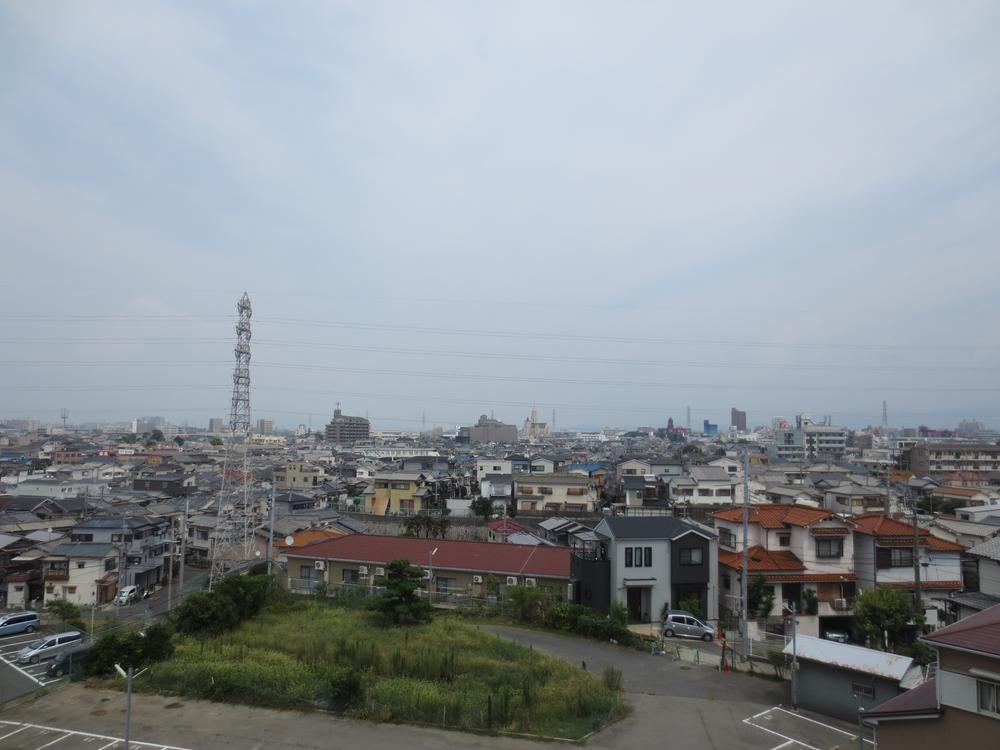 View photos from the dwelling unit. View from local