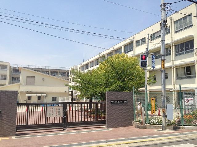Primary school. Sakai Tatsuhigashi Mozu to elementary school 188m