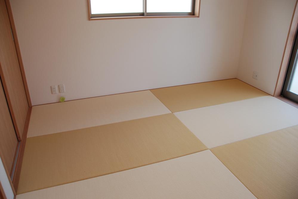 Same specifications photos (Other introspection). Japanese-style room also Western-style tailoring