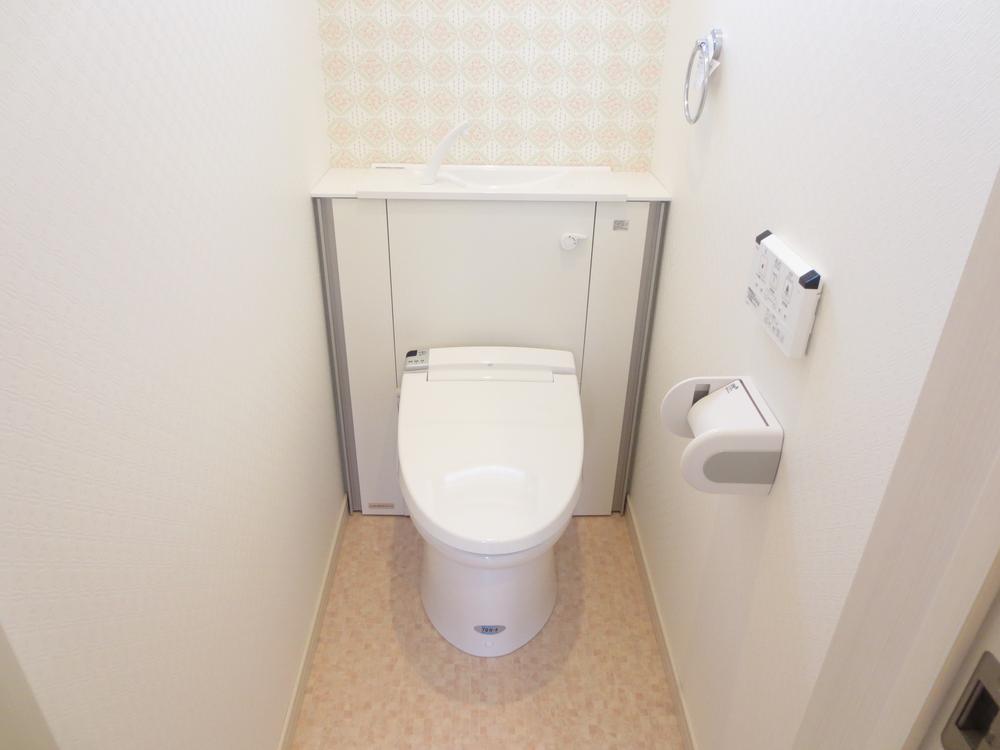 Toilet. Bidet ・ Heated toilet seat ・ Stylish toilet with storage shelf.