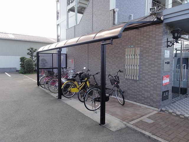 Other common areas. Bicycle-parking space