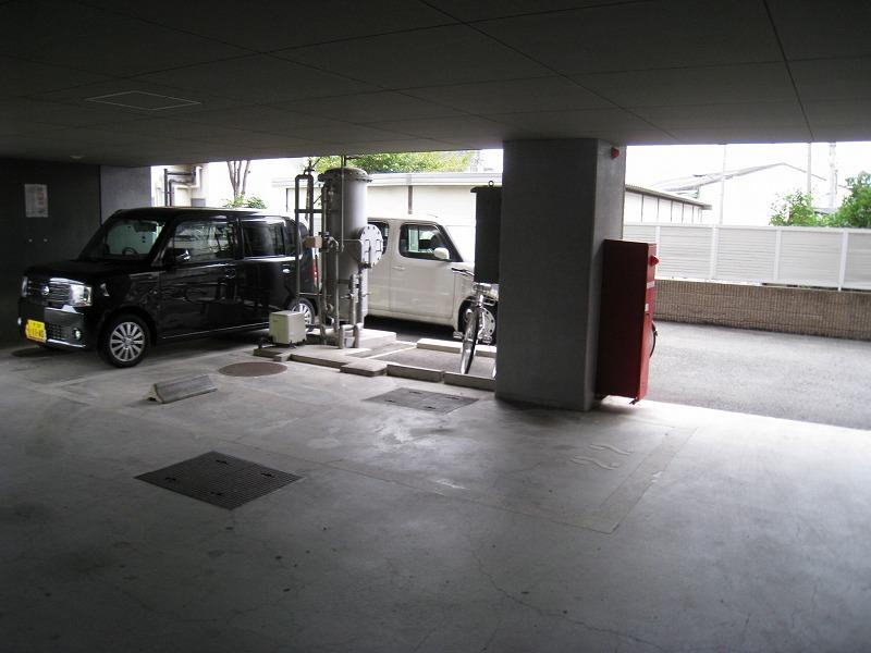 Parking lot. There is one free (Heisei confirmation 25 years the end of October)
