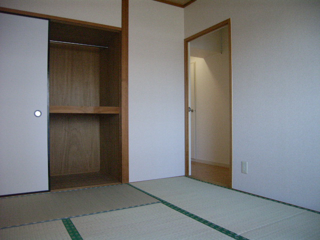 Other room space