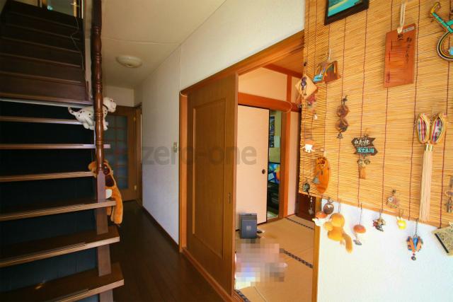 Other introspection. It can also accommodate immediately to the right of the Japanese-style room is steep customers entered