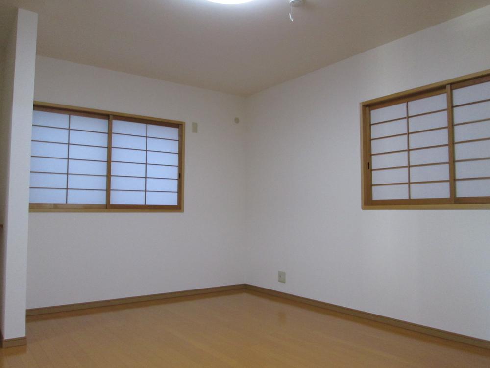 Living. In all rooms renovation already, Immediate preview ・ Move is possible. Water around is also safe in the pre-inspection.