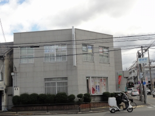 Bank. JA Sakai 727m center to the branch office (Bank)