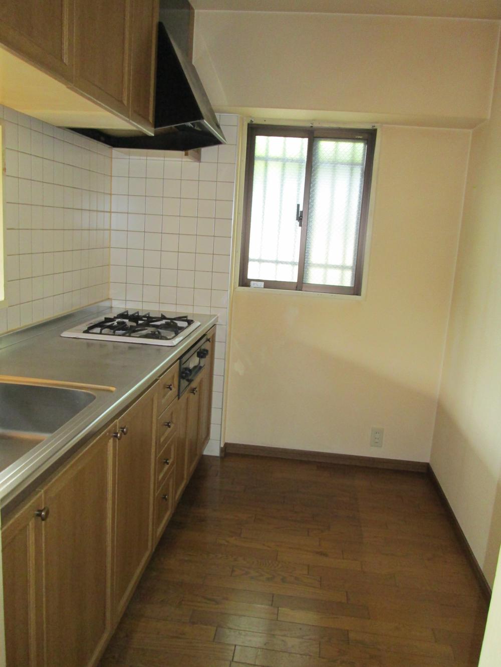 Kitchen. Easy-to-use is a good kitchen.