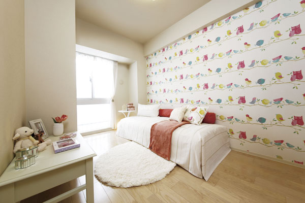 Interior.  [PRIVATE ROOM (Western-style)] Optimal private room in the children's room, Watch gently growth of children, Brightness and comfort to keynote the white so that Hagukumeru a rich sensibility has been pursued (H2 type model room)