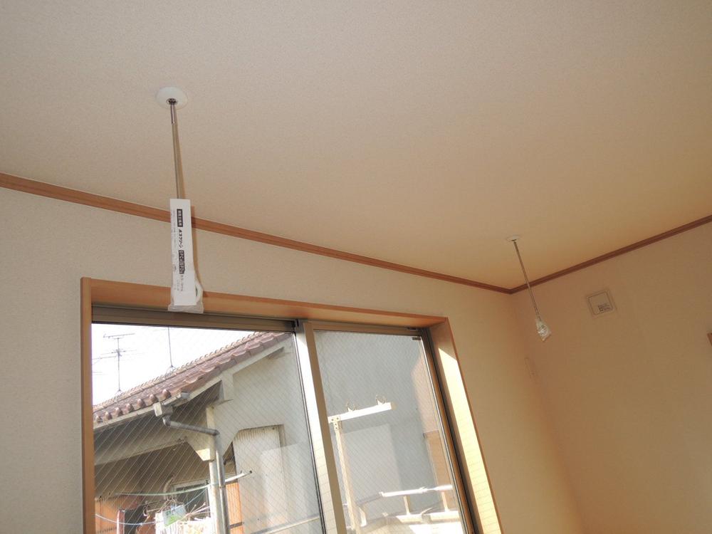 Other introspection. If there is room laundry, Large laundry is also safe