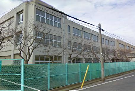 Junior high school. Sakai TatsuAsahi until junior high school 560m