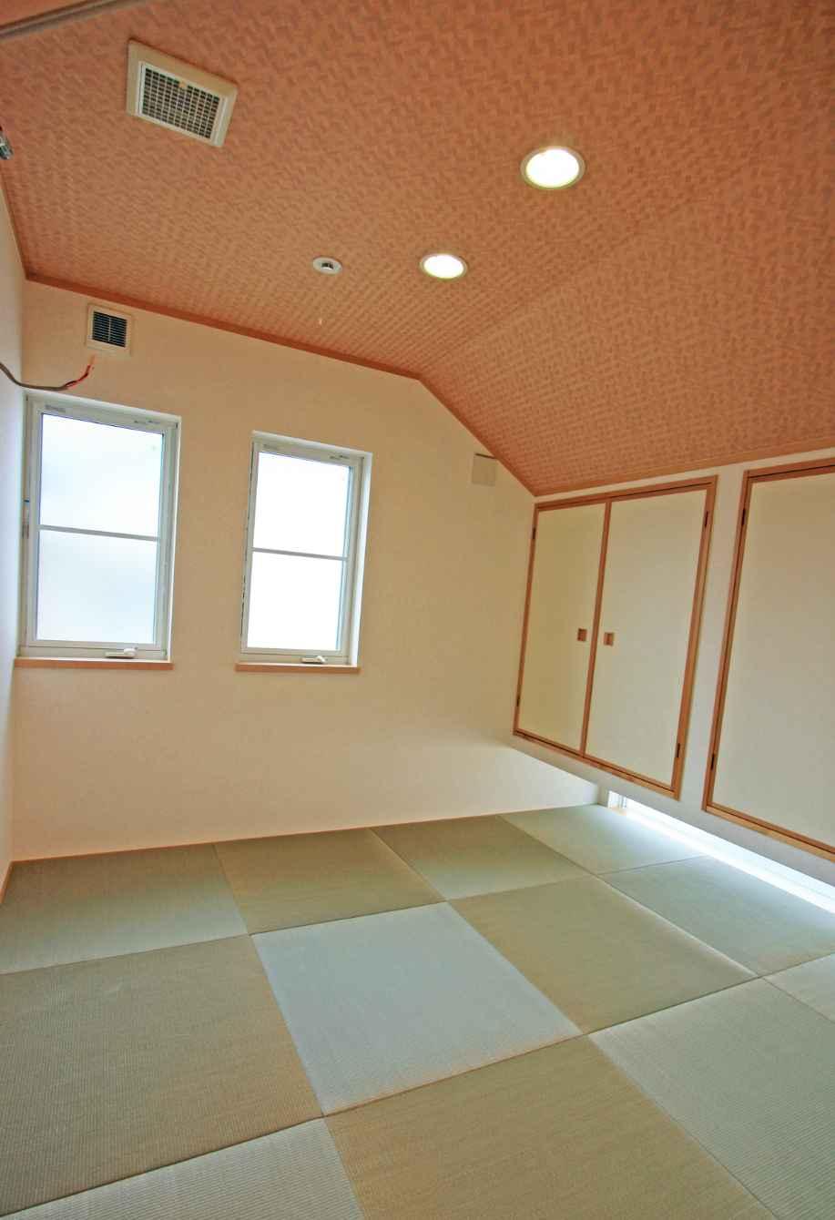 Non-living room. Japanese-style room that can be slowly settle down! 