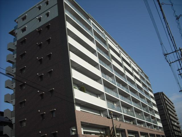 Local appearance photo. Local (10 May 2013) Shooting