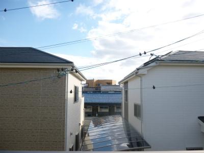 View photos from the dwelling unit. View from the site (October 2013) Shooting