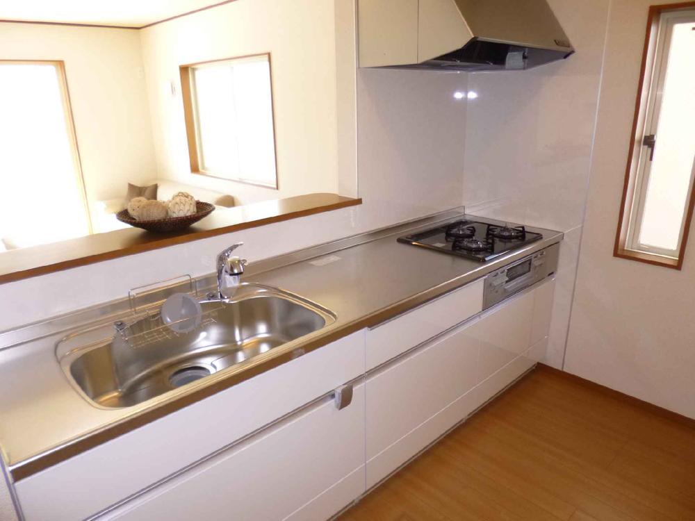 Same specifications photo (kitchen). You can do a efficiently every day of housework!