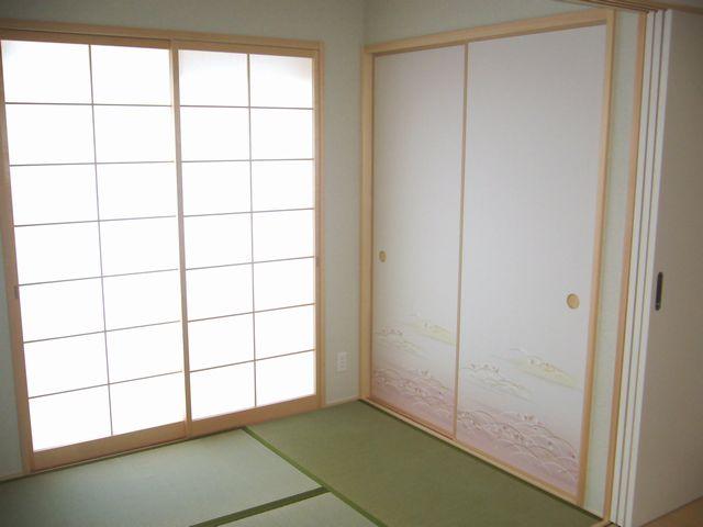 Non-living room. Our construction case Japanese-style room