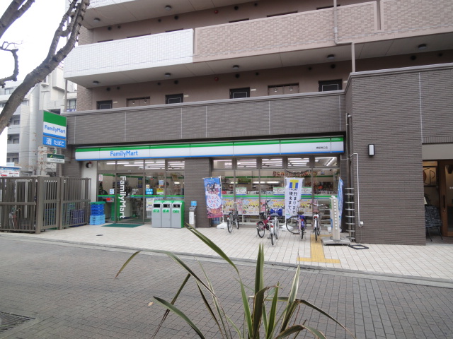 Convenience store. FamilyMart Sakai Station south exit shop until the (convenience store) 86m
