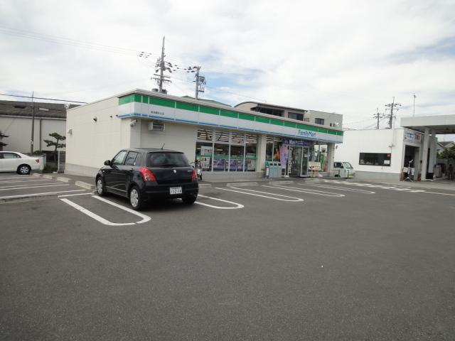 Convenience store. 517m to FamilyMart Sennan Tarui Kitamise