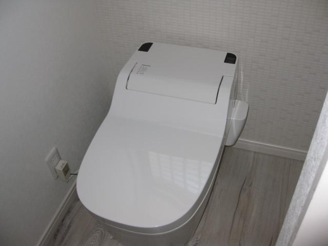 Toilet. ☆ toilet ☆