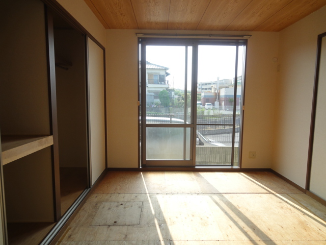 Other room space. Japanese-style room 6 Pledge (tatami)