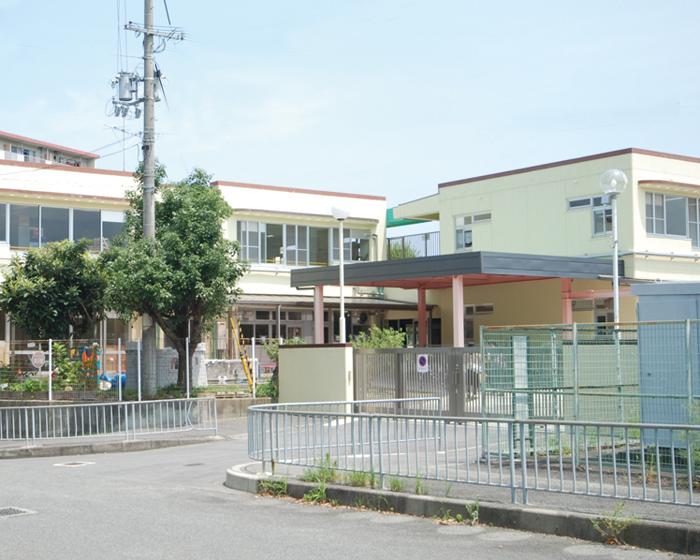 kindergarten ・ Nursery. Municipal blue sky until kindergarten 340m