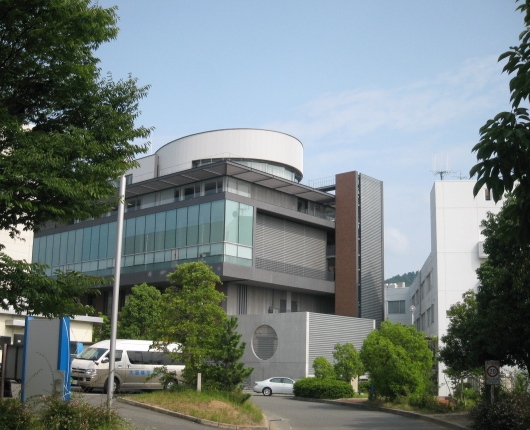 University ・ Junior college. Private Osakataiikudaigaku (University ・ 3012m up to junior college)