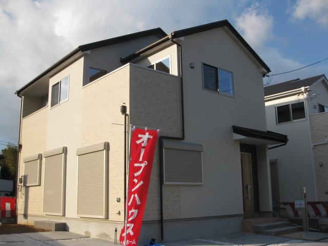 Local appearance photo.  ☆ No. 2 place appearance ☆  ☆ Subdivision of two-compartment limited, including the southwest corner lot ☆
