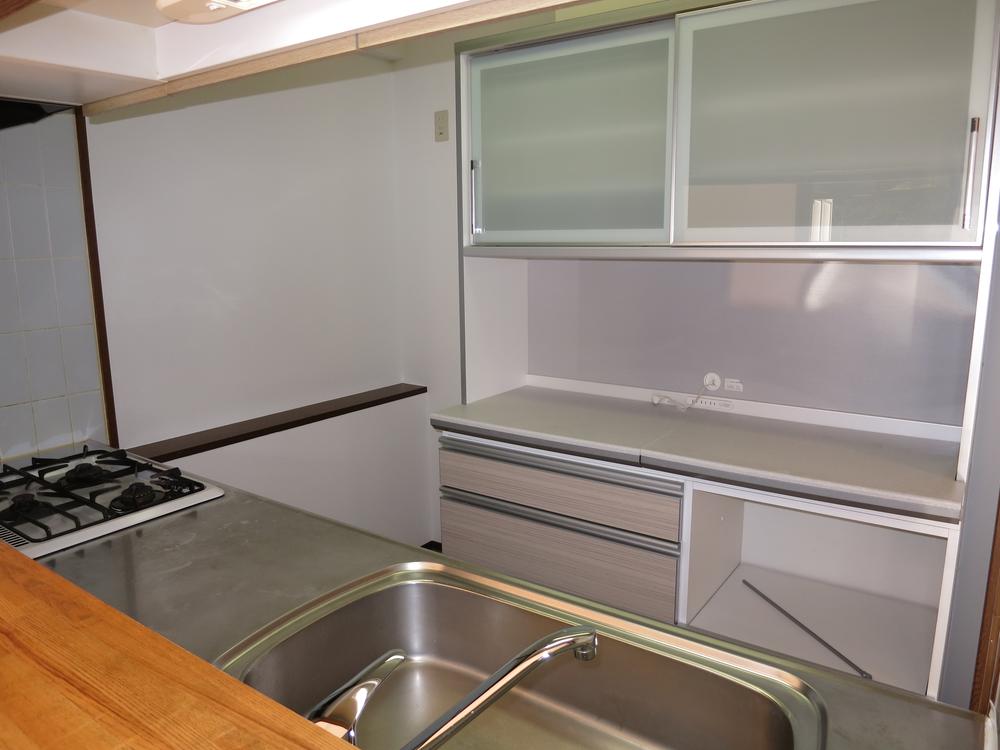 Kitchen. Indoor (12 May 2013) Shooting