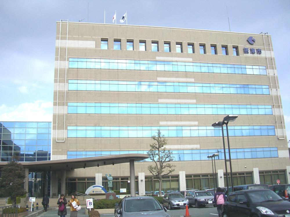 Government office. Settsu 1374m to city hall