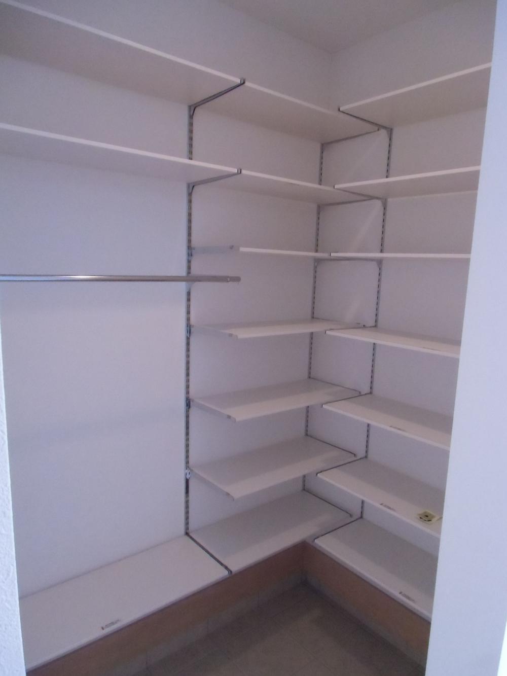Other. Spacious with shoes closet