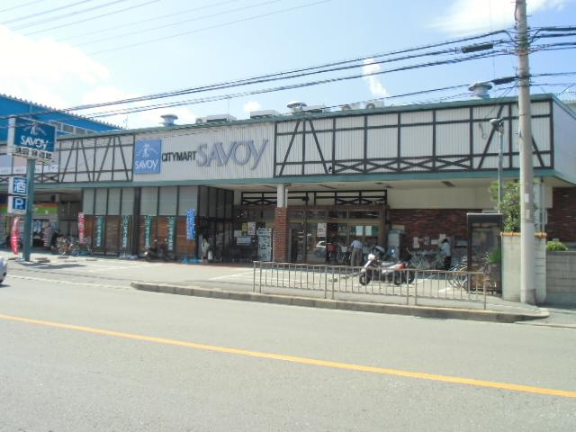 Supermarket. Savoy Torigai Ajido 1465m to Museum