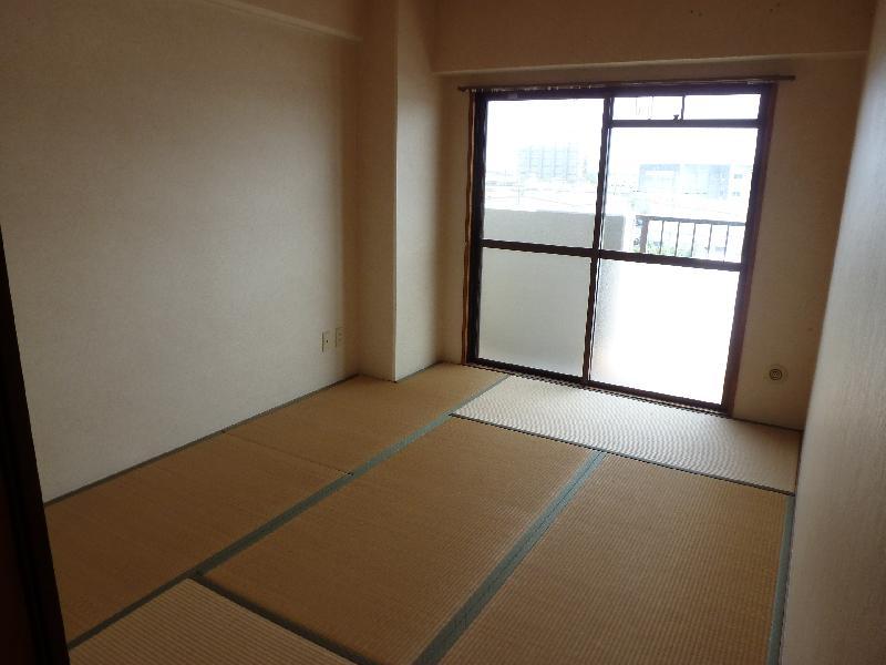 Other room space. Japanese style room