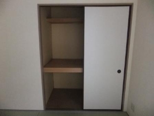 Other. Japanese-style storage