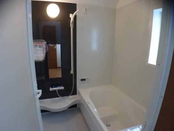Same specifications photo (bathroom). Spacious bathroom 1 tsubo or more to heal the fatigue of the day