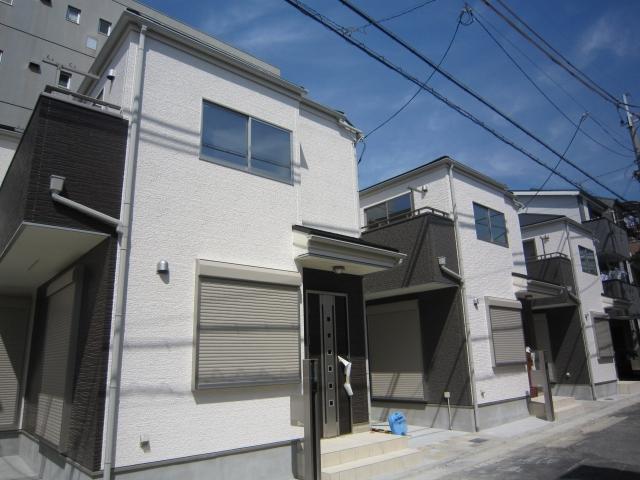 Local appearance photo. Shooting on site