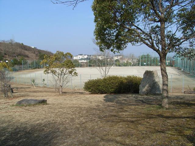 park. Ground adjacent to the 242m Chatan park to Chatan Park
