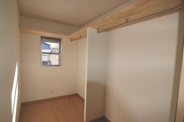 Receipt. Walk-in closet Example of construction