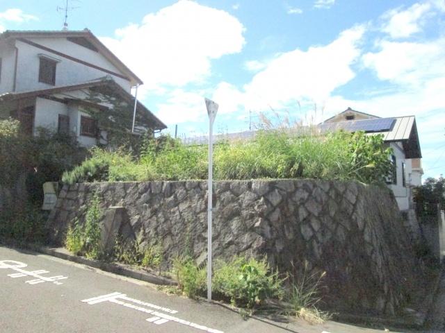 Local appearance photo. ◇ It is a quiet residential area